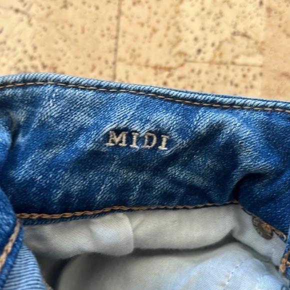 American Eagle Outfitters Next Level Stretch Blue Distressed Jean Midi Shorts - Picture 10 of 12